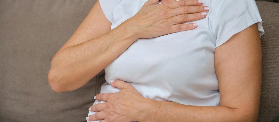 Le stress peut-il vraiment provoquer des reflux gastriques ?